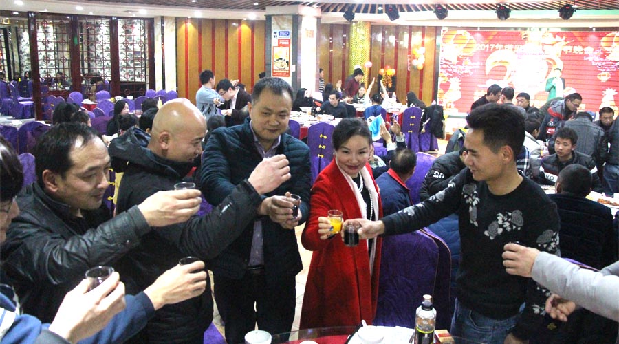 芭乐视频APP黄色版下载安装年会