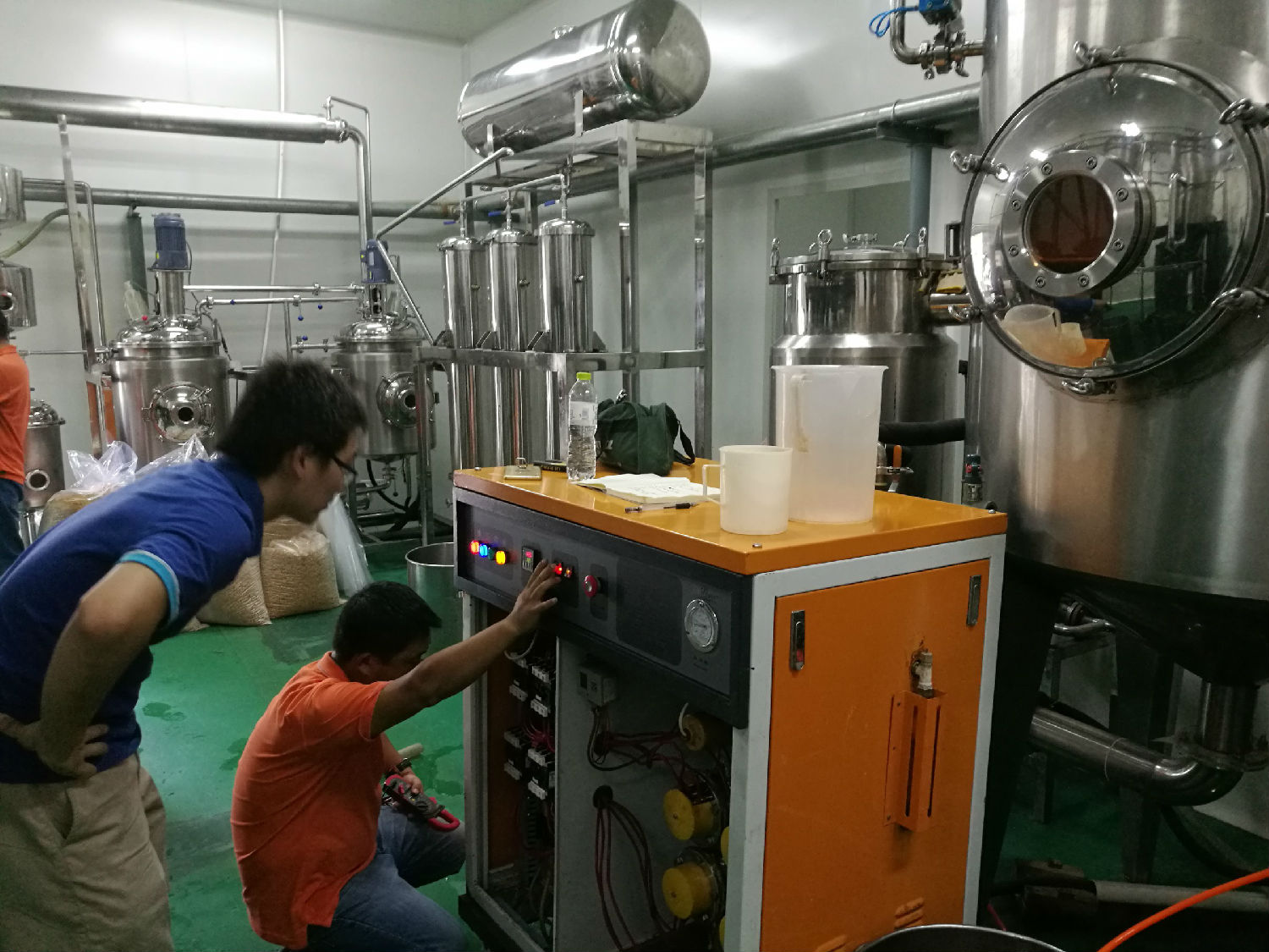 化工提纯工艺使用芭乐视频污污污在线下载进行提纯