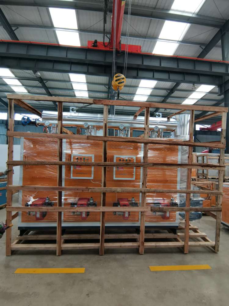 两台1T低氮芭乐视频成人网站正在吊装上车中