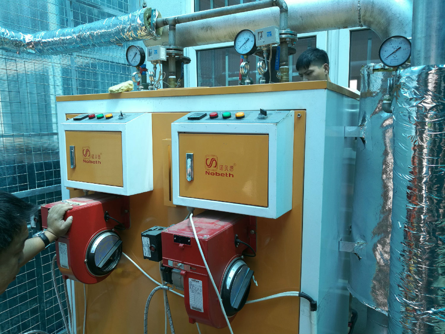 使用污水处理蒸汽发生器，蒸发污水，达标排放