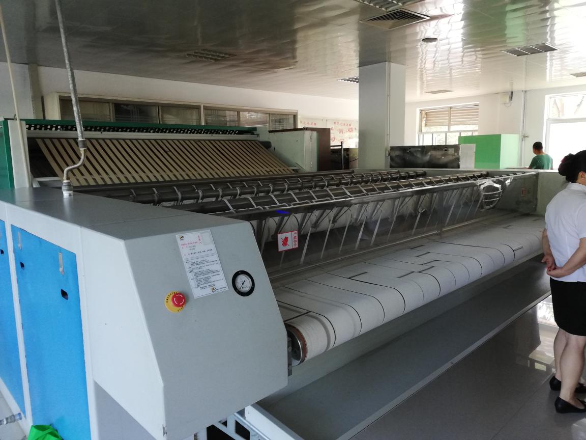 酒店布草消毒烘干熨烫使用电蒸汽发生器 酒店布草消毒烘干熨烫使用电蒸汽发生器