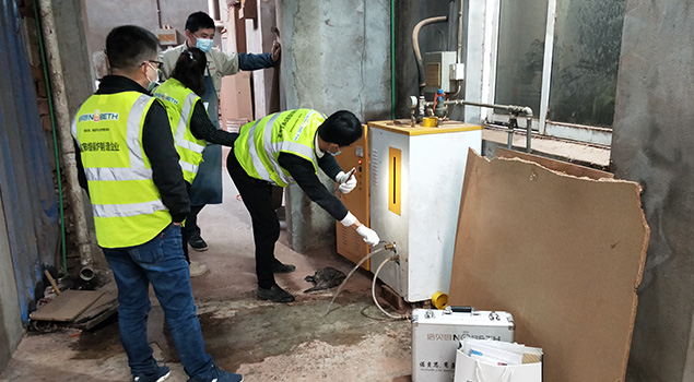 钢琴毛毡处理芭乐视频污污污在线下载