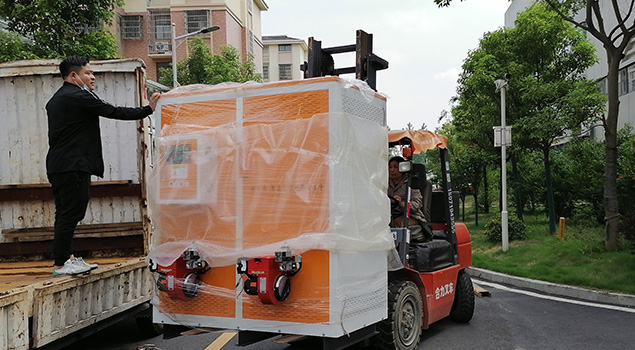 安徽0.2T双内胆芭乐视频成人网站装车现场