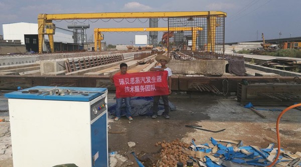 西安各标段采用公路养护蒸汽发生器，下雪天也不怕耽误工期啦！